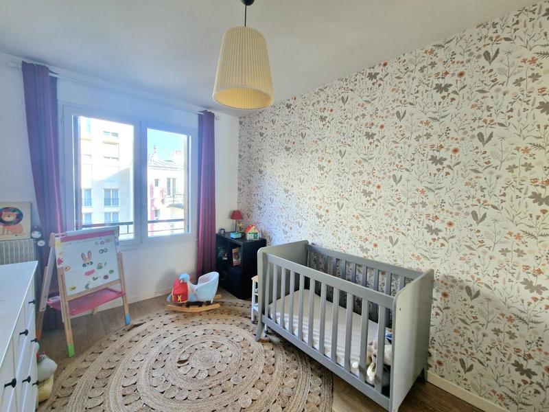 Appartement - 80 m² - 4 pièces