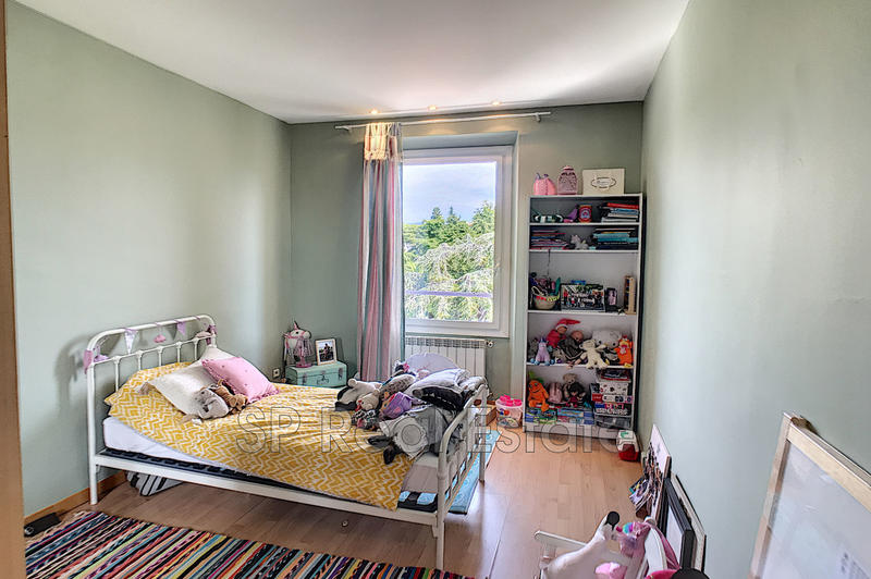 Appartement - 172 m² - 4 pièces