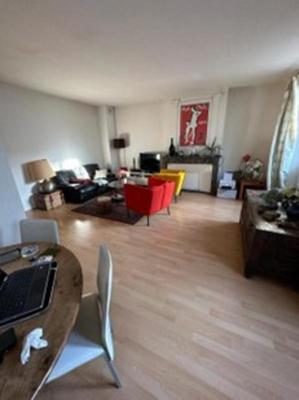 Appartement - 62 m² - 3 pièces
