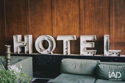 Local commercial - 3 500 m²