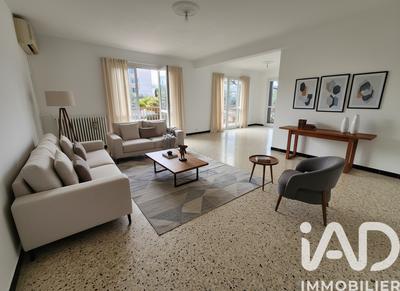 Appartement - 104 m² - 5 pièces