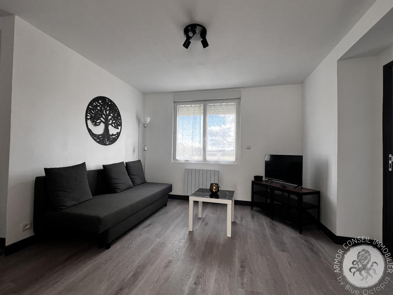 Local commercial - 216 m² - 10 pièces