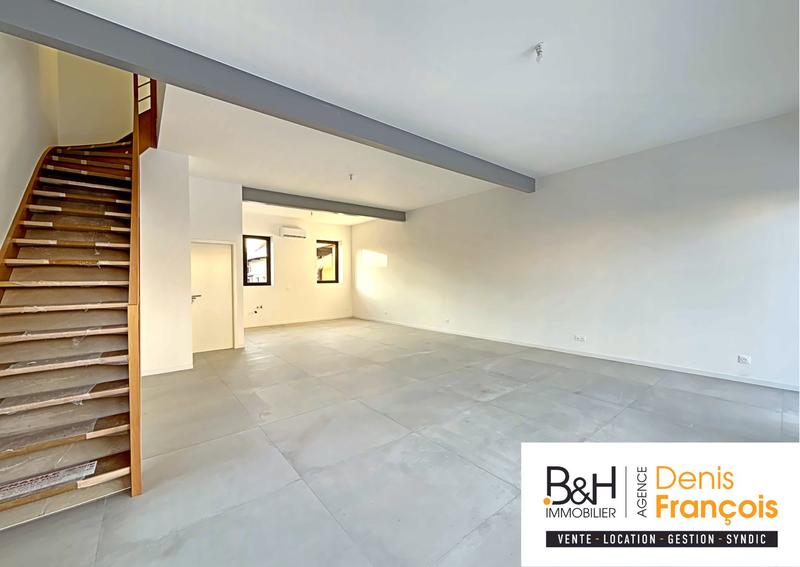 Maison - 120 m² - 4 pièces