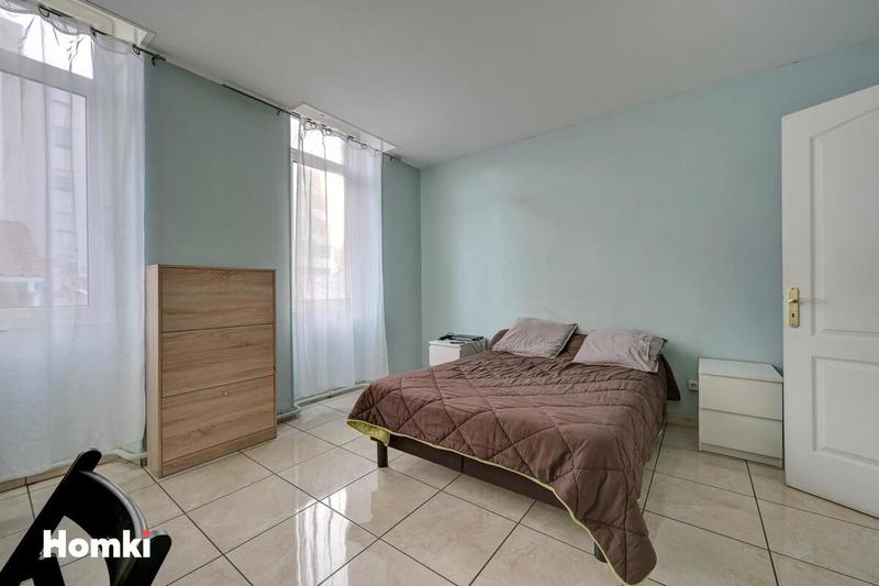 Appartement - 110 m² - 5 pièces