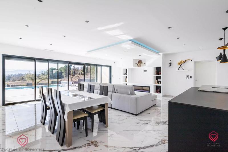 Villa - 150 m² - 6 pièces