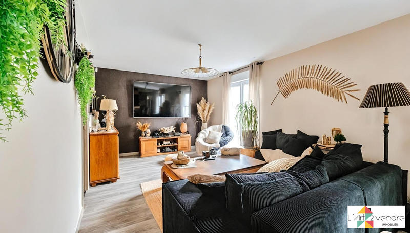 Maison - 148 m² - 5 pièces