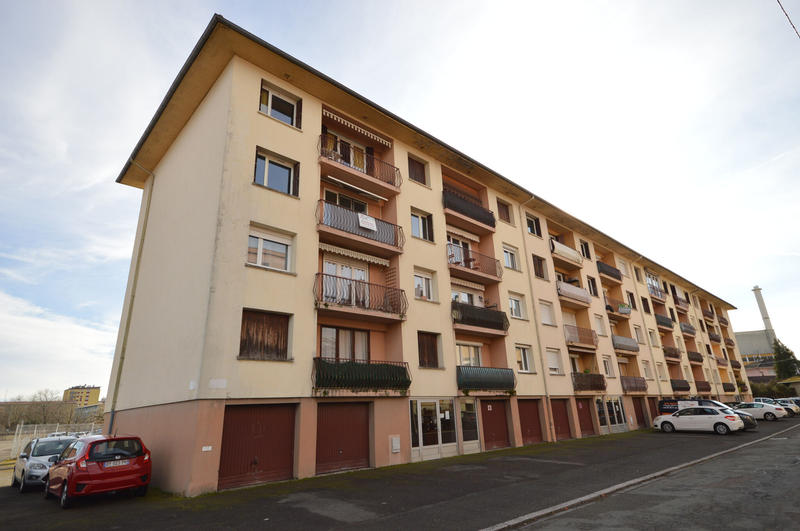 Appartement - 75 m² - 3 pièces