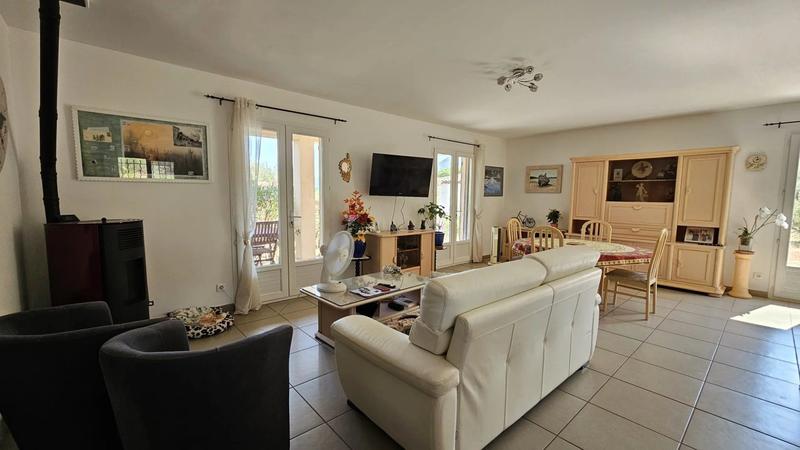 Maison - 98 m² - 4 pièces