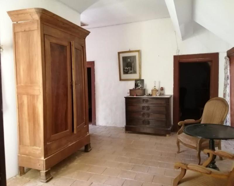 Maison - 240 m² - 9 pièces