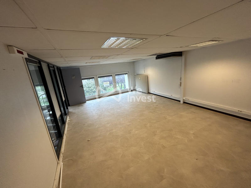 Bureau - 450 m²