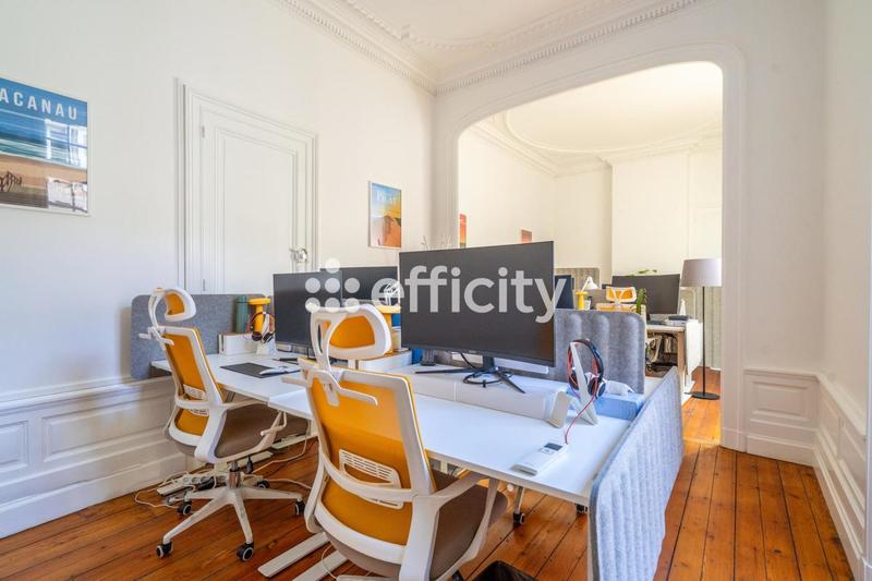 Bureau - 85 m² - 3 pièces
