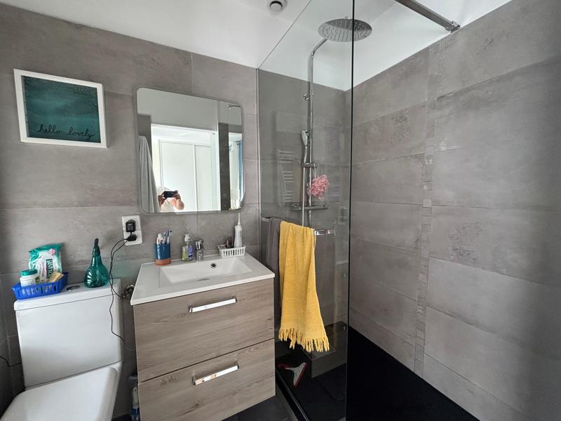 Maison - 219 m² - 9 pièces