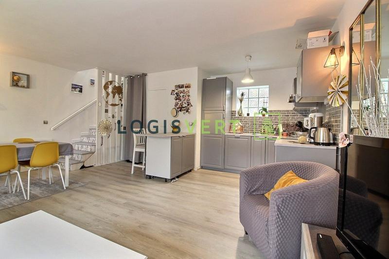 Maison - 74 m² - 5 pièces