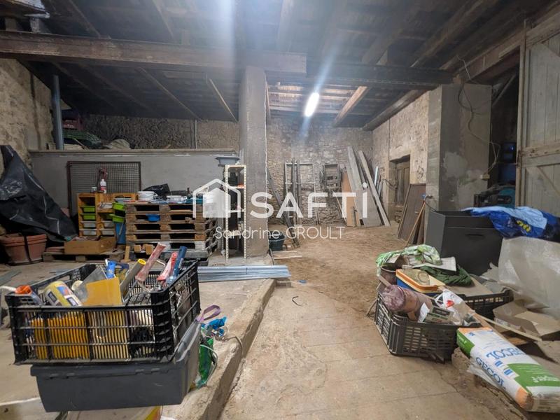 Maison - 250 m² - 10 pièces