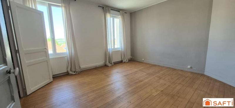 Maison - 275 m² - 11 pièces