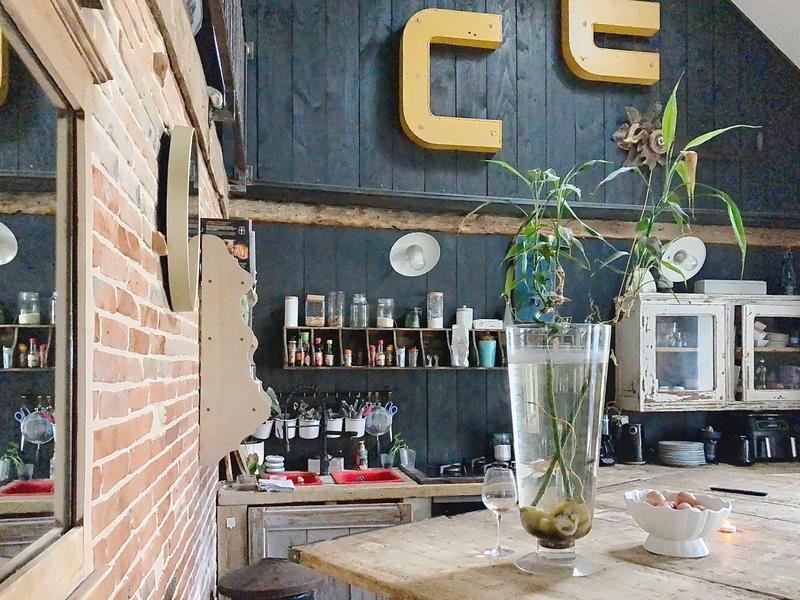 Maison - 450 m² - 10 pièces