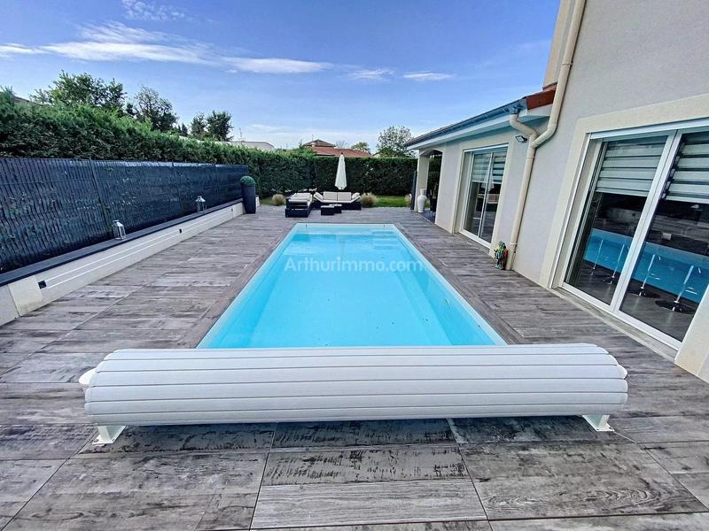 Maison - 190 m² - 7 pièces