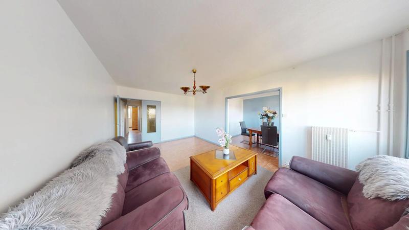 Appartement - 79 m² - 4 pièces