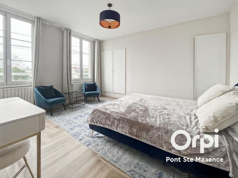 Propriété - 298 m² - 10 pièces