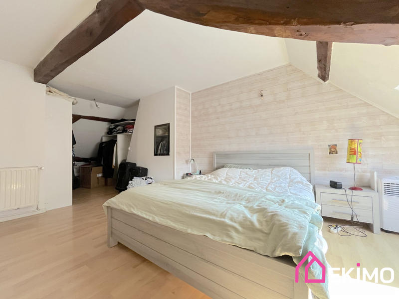 Maison traditionnelle - 135 m² - 6 pièces