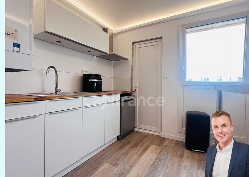 Appartement - 77 m² - 5 pièces