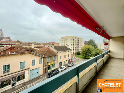 Appartement - 89 m² - 5 pièces