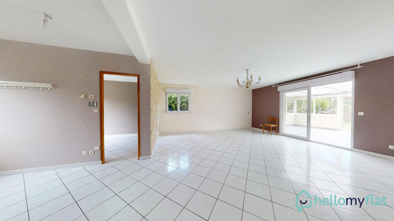Maison contemporaine - 167 m² - 12 pièces
