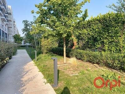 Appartement - 84 m² - 4 pièces