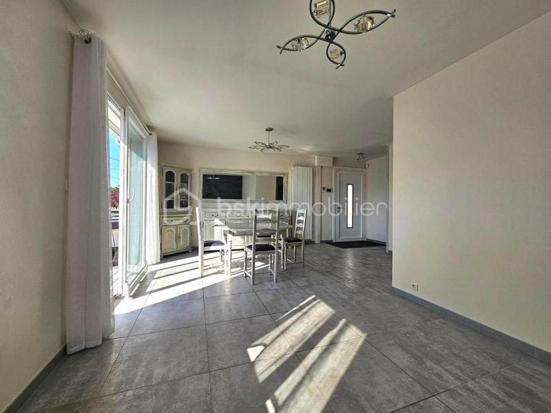 Pavillon - 137 m² - 5 pièces