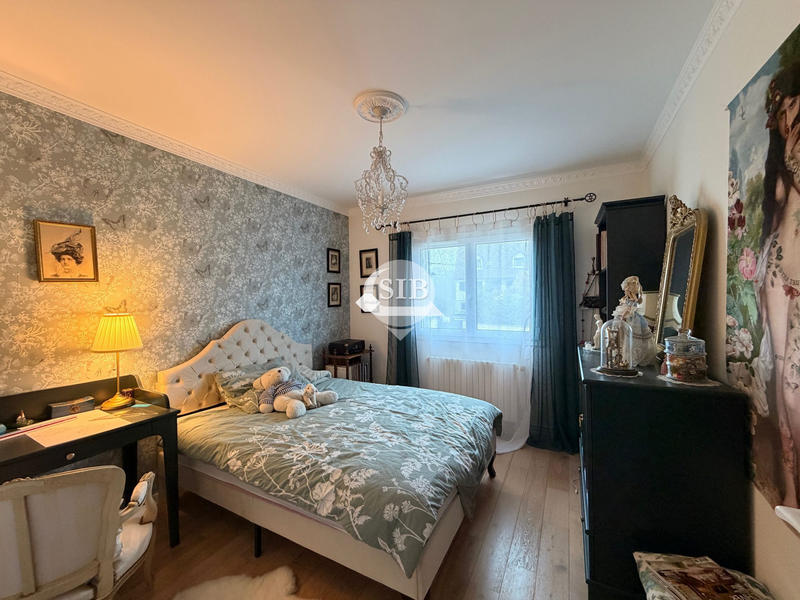 Maison - 99 m² - 5 pièces