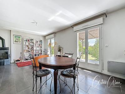 Maison - 146 m² - 6 pièces