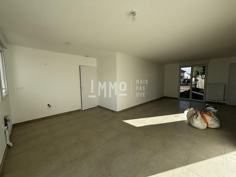 Maison - 83 m² - 4 pièces