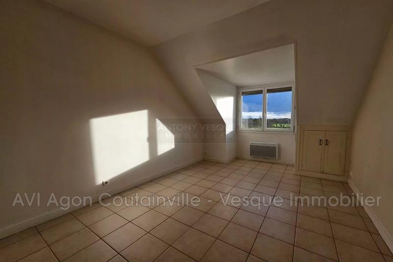 Maison - 360 m² - 18 pièces