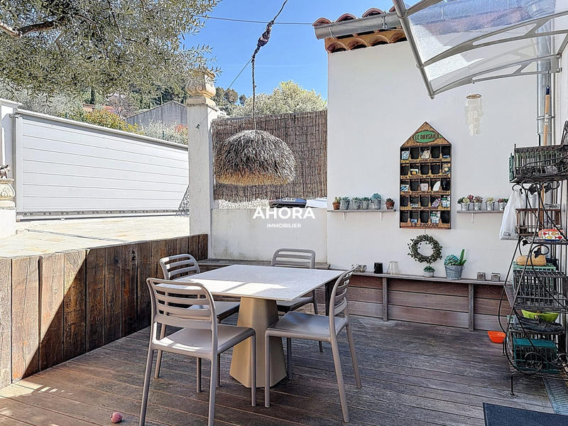 Maison - 165 m² - 6 pièces