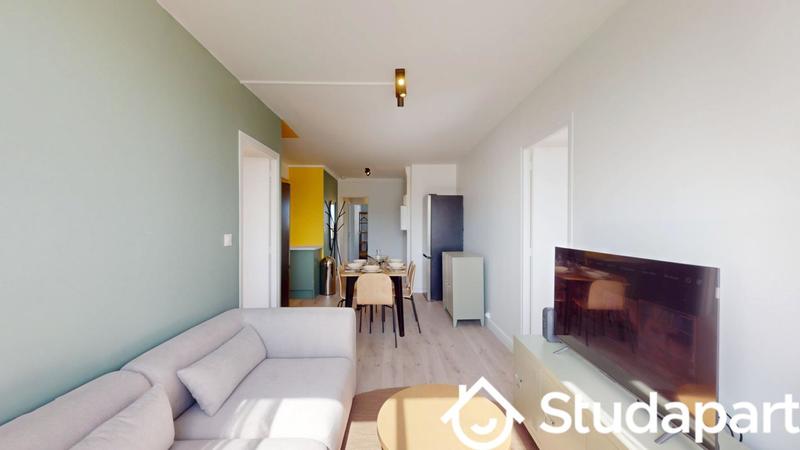 Chambre - 9 m² - 1 pièce