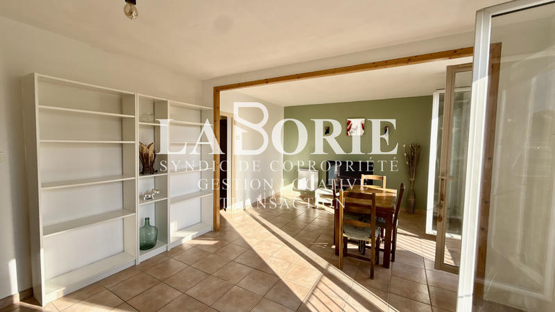 Appartement - 60 m² - 3 pièces