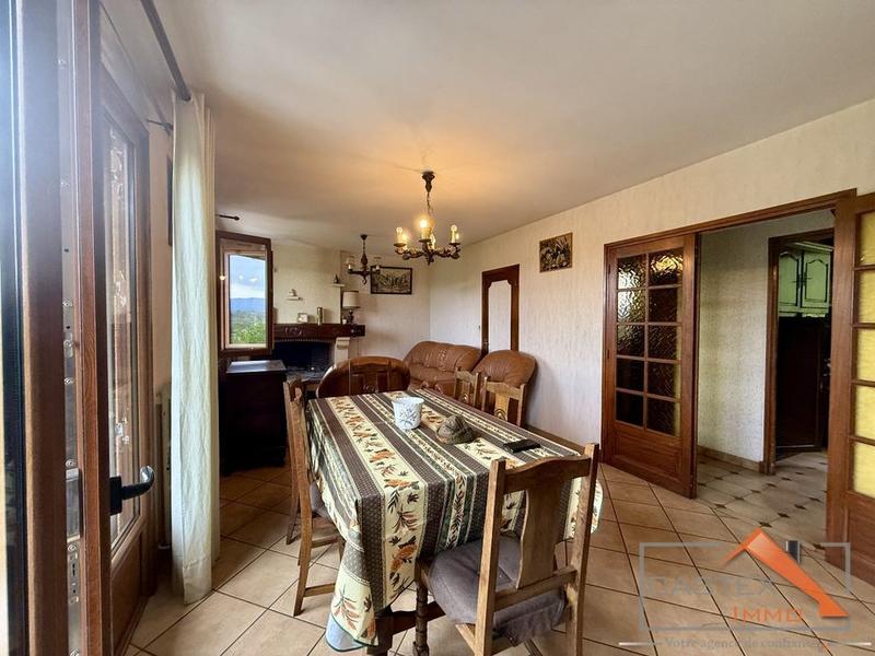 Maison - 110 m² - 5 pièces