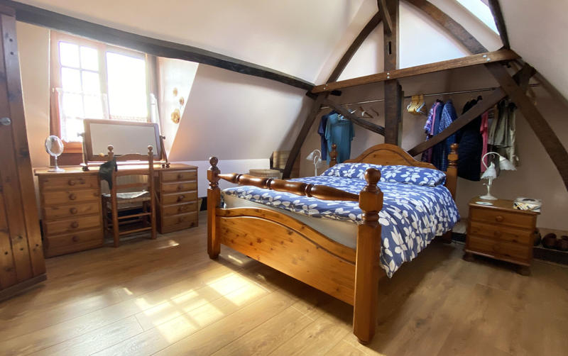 Maison - 83 m² - 5 pièces