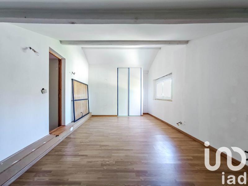 Maison - 220 m² - 10 pièces