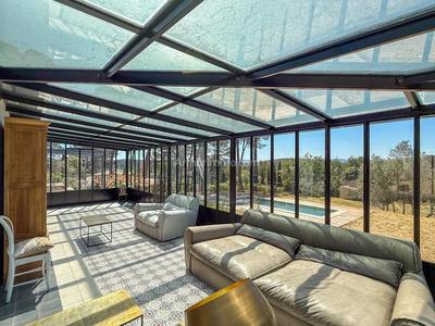 Maison - 118 m² - 4 pièces