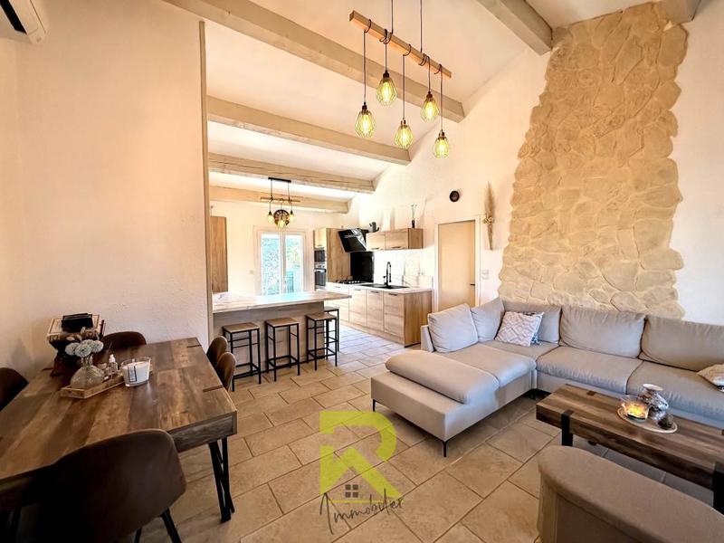 Maison - 115 m² - 6 pièces