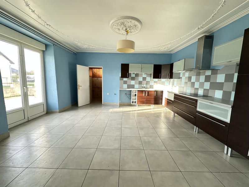 Appartement - 150 m² - 4 pièces