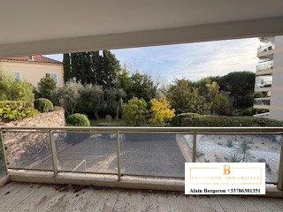 Studio - 37 m² - 1 pièce