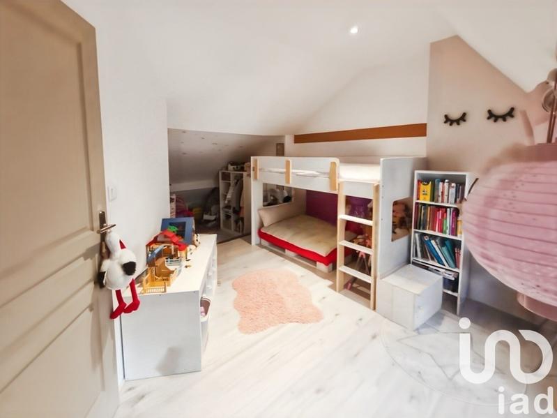 Maison - 93 m² - 4 pièces