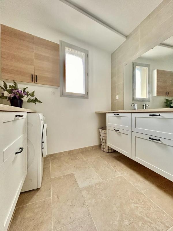 Appartement - 63 m² - 2 pièces