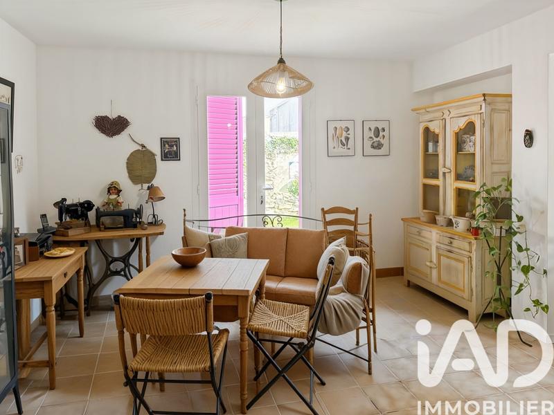 Maison - 149 m² - 8 pièces