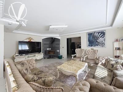 Maison contemporaine - 152 m² - 7 pièces