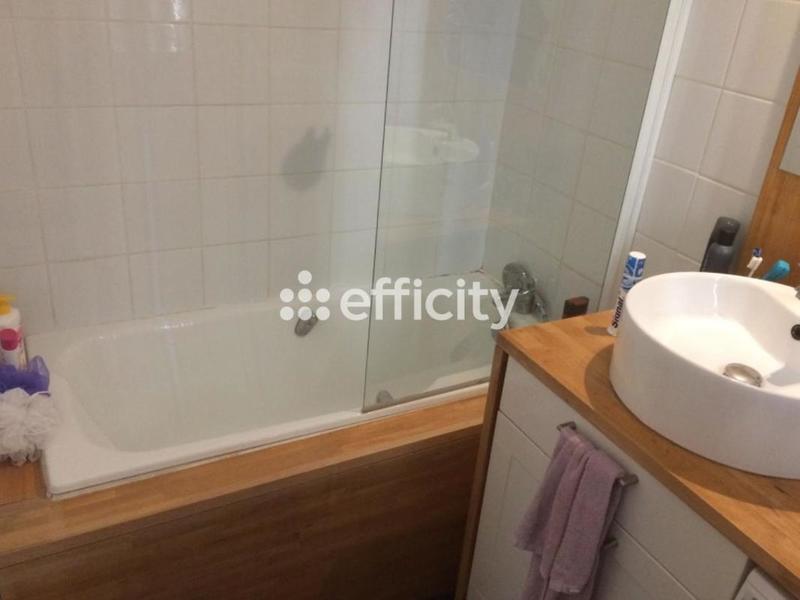 Appartement - 48 m² - 3 pièces