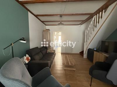 Maison - 80 m² - 5 pièces