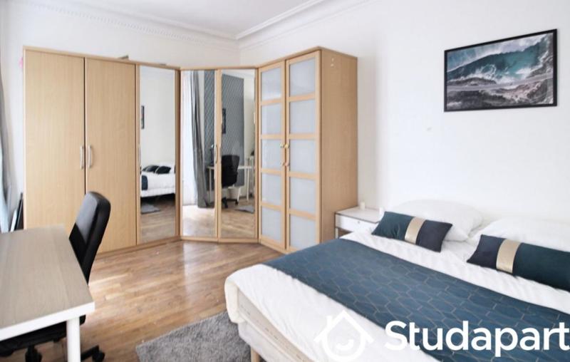 Chambre - 11 m² - 1 pièce